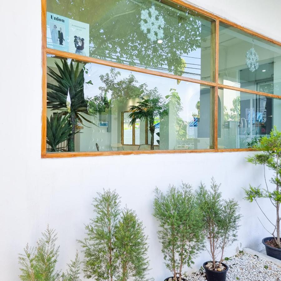 The Zai Apartment Ban Krathum Lom Exterior photo